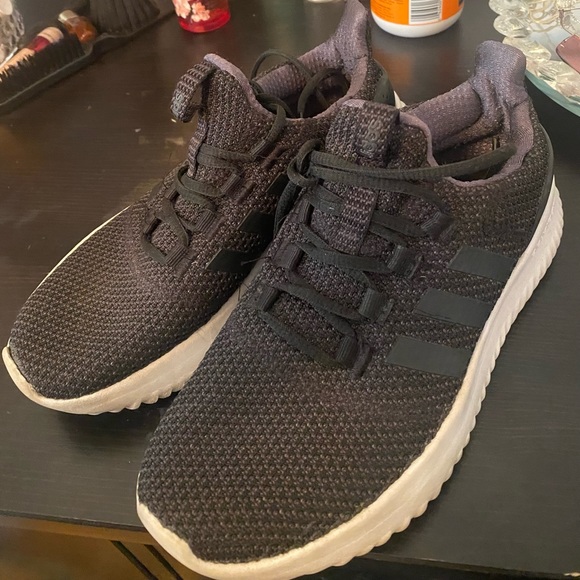 Adidas Women's Cloudfoam Black Sneakers - Picture 2 of 3